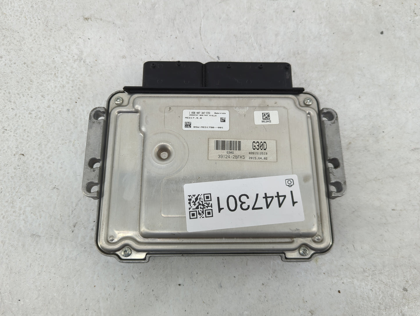 2016-2017 Hyundai Veloster PCM Engine Control Computer ECU ECM PCU OEM P/N:39124-2BFK5 39125-2BFK5, 0261S12519 Fits Fits 201