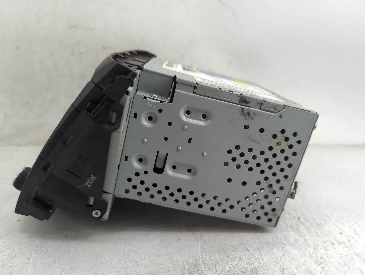 2016-2017 Hyundai Veloster Radio AM FM Cd Player Receiver Replacement P/N:965602V7114SD 96560-2V7114SD Fits Fits 2016 2017 O