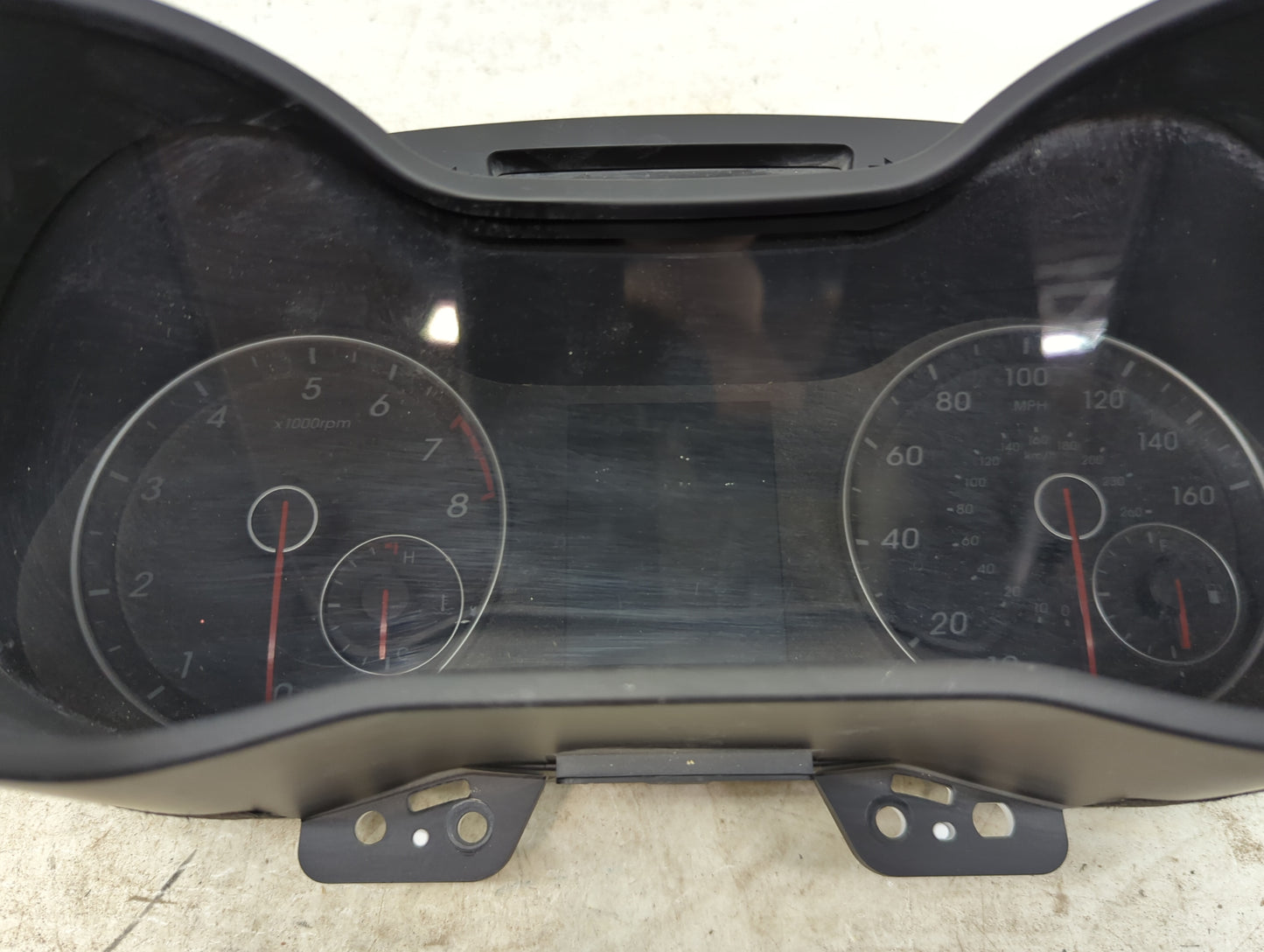 2016-2017 Hyundai Veloster Instrument Cluster Speedometer Gauges P/N:94021-2V201 Miles: Fits Fits 2016 2017 OEM Used Auto Pa