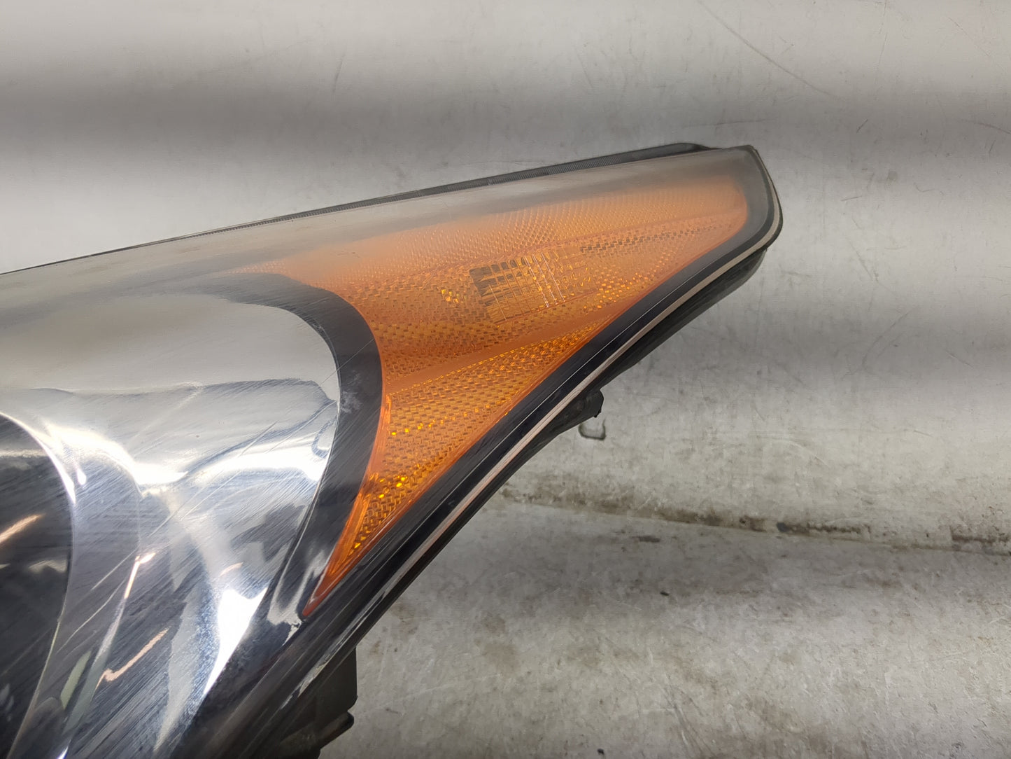 2013-2017 Hyundai Veloster Driver Left Oem Head Light Headlight Lamp - Oemusedautoparts1.com