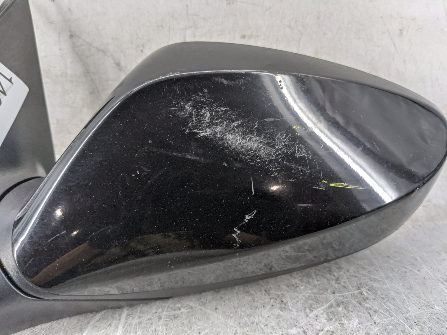 2014-2017 Hyundai Veloster Driver Side View Mirror - Left Door Mirror OEM Used - Oemusedautoparts1.com