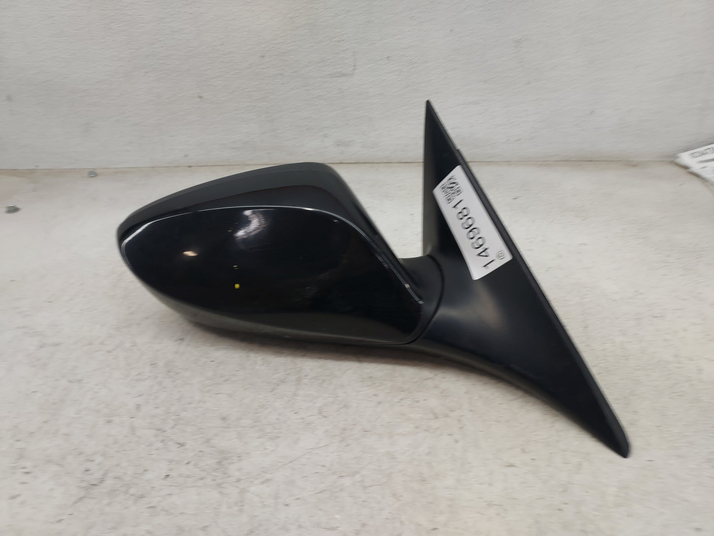 2014-2017 Hyundai Veloster Passenger Side View Mirror - Right Door Mirror OEM Used - Oemusedautoparts1.com
