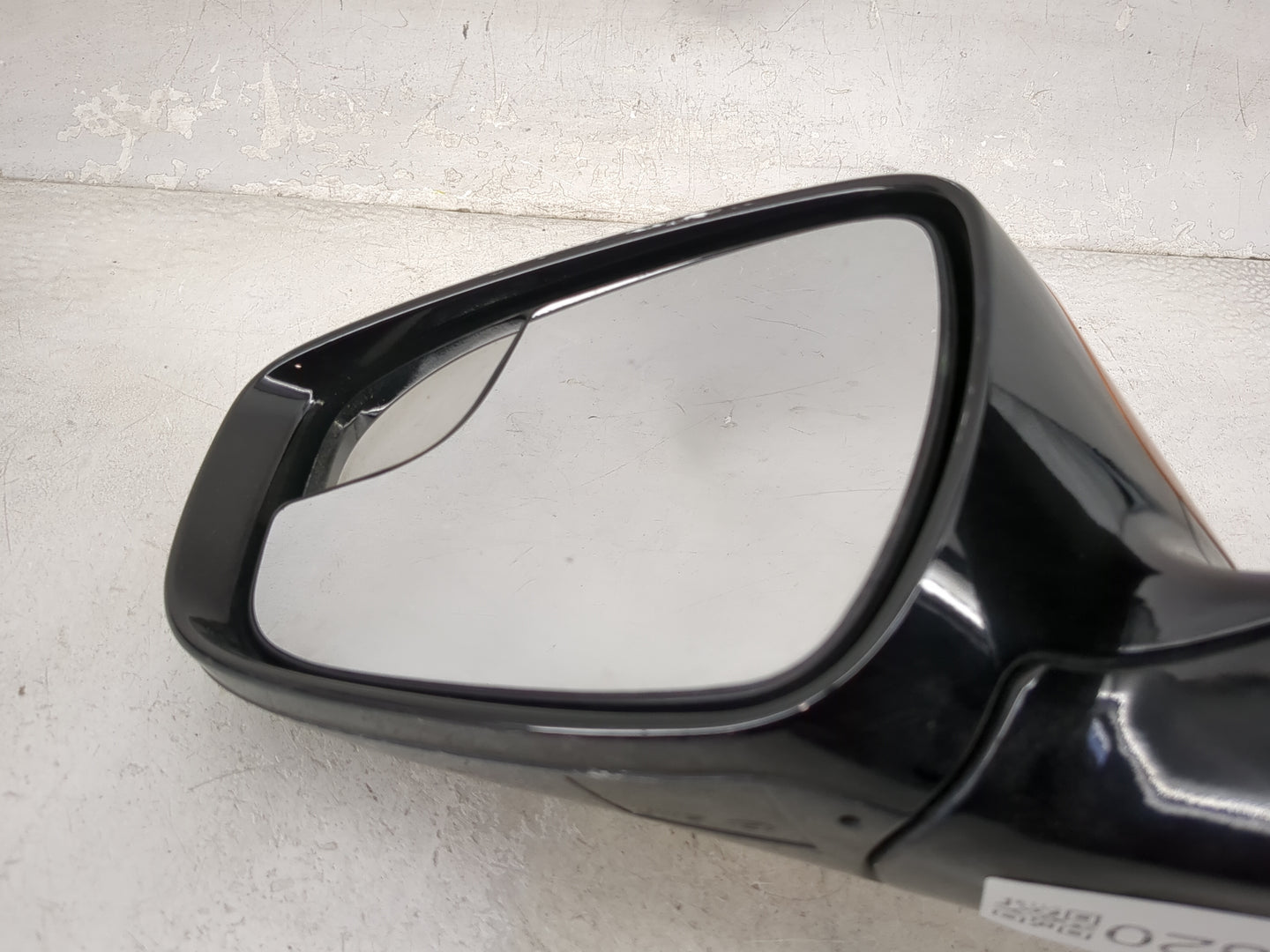 2014-2017 Hyundai Veloster Driver Side View Mirror - Left Door Mirror OEM Used - Oemusedautoparts1.com