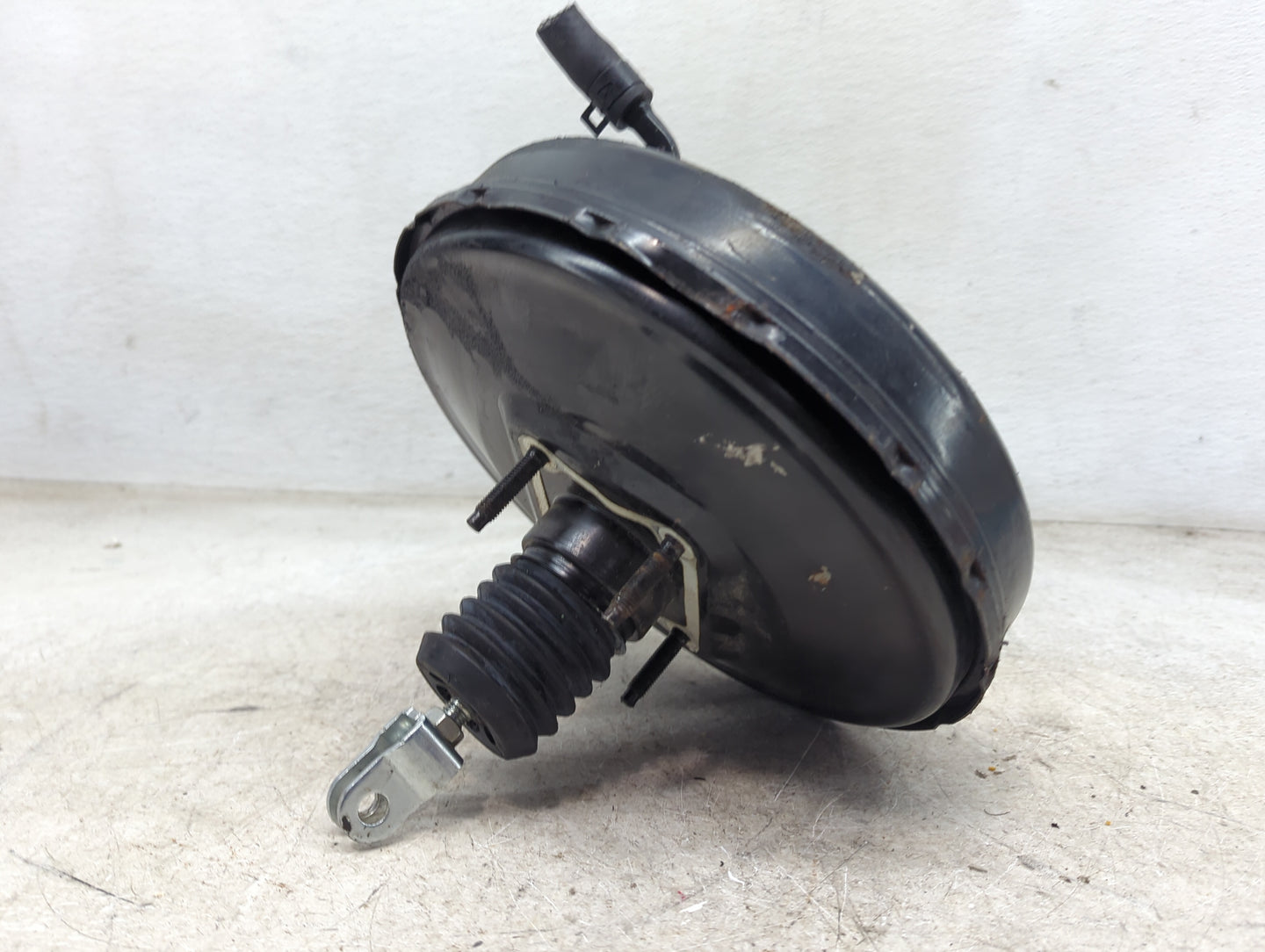 2013-2017 Hyundai Veloster Power Brake Booster Oem 1490051 - Oemusedautoparts1.com