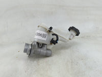 2012-2017 Hyundai Veloster Brake Master Cylinder 1490396 - Oemusedautoparts1.com