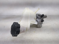 Hyundai Veloster Brake Master Cylinder 1490907 - Oemusedautoparts1.com