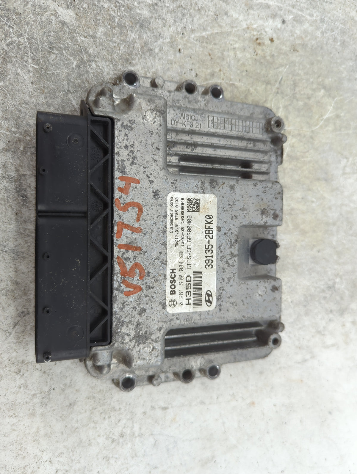 2016 Hyundai Veloster PCM Engine Control Computer ECU ECM PCU OEM P/N:0261S12084 39135-2BFK0, BSW-MED1798-001 Fits OEM Used 
