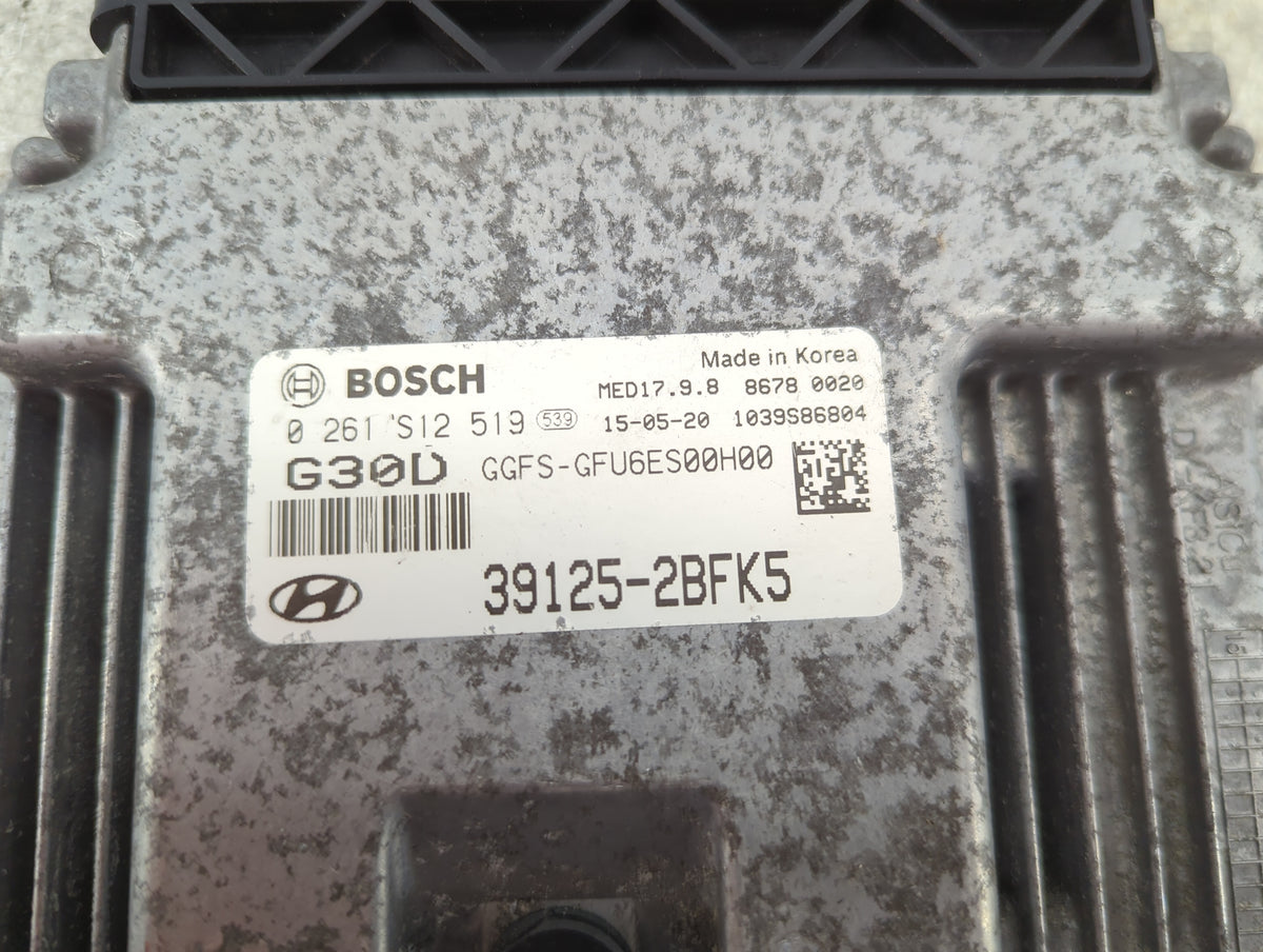2016-2017 Hyundai Veloster PCM Engine Control Computer ECU ECM PCU OEM P/N:39125-2BFK5 0261S12519 Fits Fits 2016 2017 OEM Us