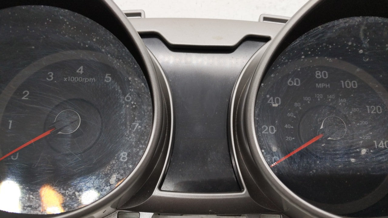 2016-2017 Hyundai Veloster Instrument Cluster Speedometer Gauges P/N:94031-2V240 94031-2V240RDR Fits Fits 2016 2017 OEM Used