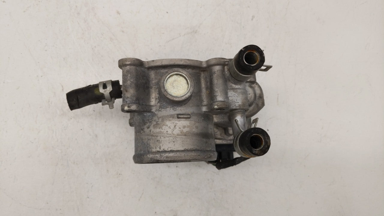 2012-2017 Hyundai Veloster Throttle Body P/N:5302-1S02 35100-2B300 Fits Fits 2012 2013 2014 2015 2016 2017 2018 2019 OEM Use