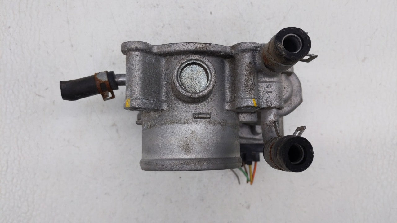 2012-2017 Hyundai Veloster Throttle Body P/N:5302-1S02 35100-2B300 Fits Fits 2012 2013 2014 2015 2016 2017 2018 2019 OEM Use