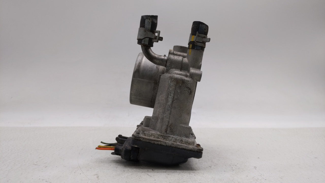 2012-2017 Hyundai Veloster Throttle Body P/N:5302-1S02 35100-2B300 Fits Fits 2012 2013 2014 2015 2016 2017 2018 2019 OEM Use