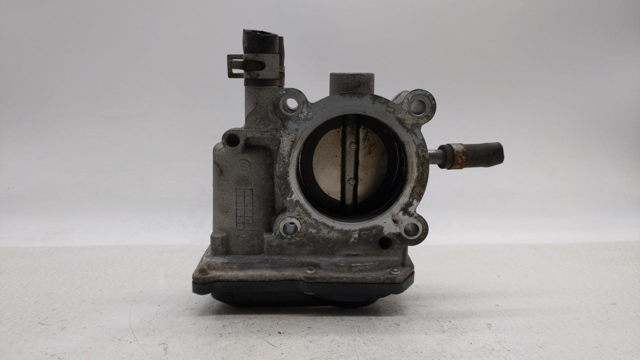 2012-2017 Hyundai Veloster Throttle Body P/N:5302-1S02 35100-2B300 Fits Fits 2012 2013 2014 2015 2016 2017 2018 2019 OEM Use