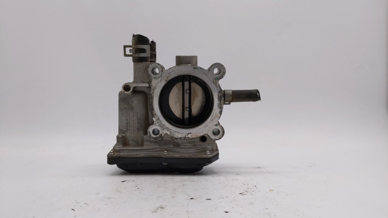 2012-2017 Hyundai Veloster Throttle Body P/N:5302-1S02 35100-2B300 Fits Fits 2012 2013 2014 2015 2016 2017 2018 2019 OEM Use