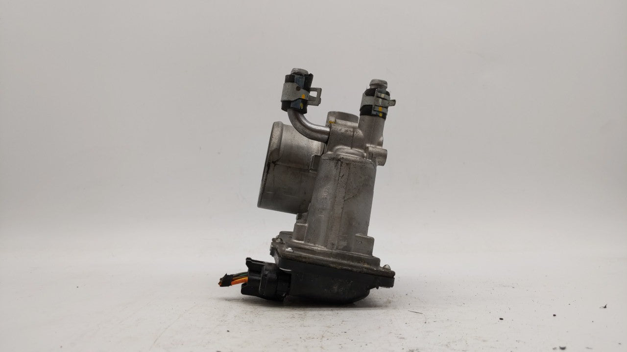 2012-2017 Hyundai Veloster Throttle Body P/N:5302-1S02 35100-2B300 Fits Fits 2012 2013 2014 2015 2016 2017 2018 2019 OEM Use