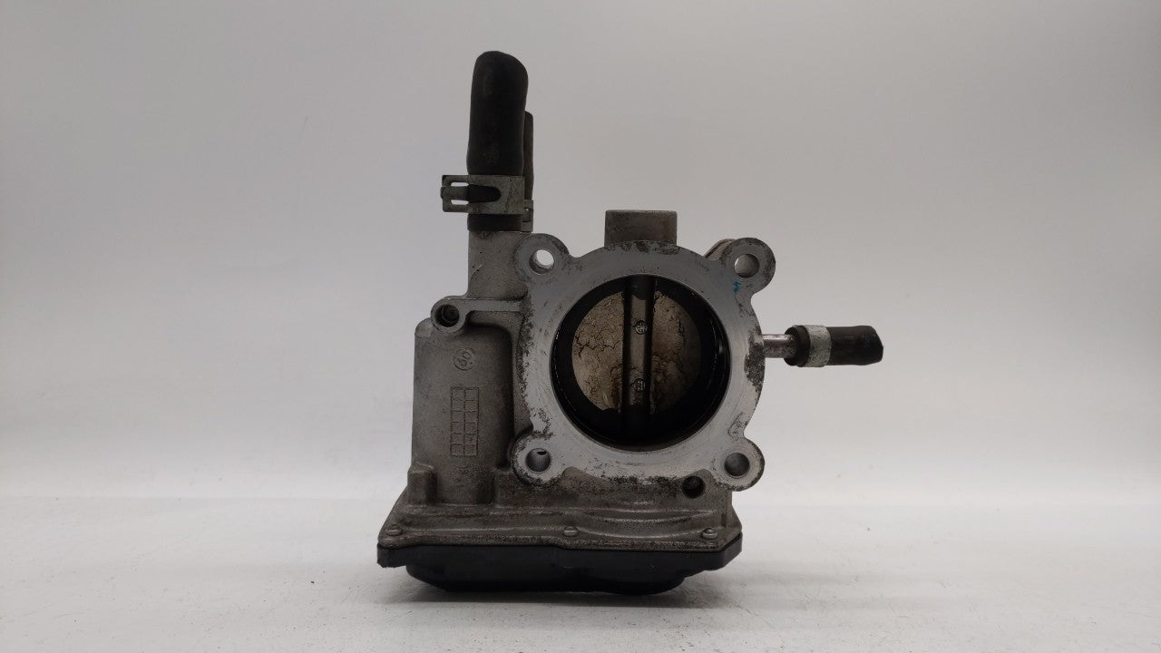 2012-2017 Hyundai Veloster Throttle Body P/N:5302-1S02 35100-2B300 Fits Fits 2012 2013 2014 2015 2016 2017 2018 2019 OEM Use