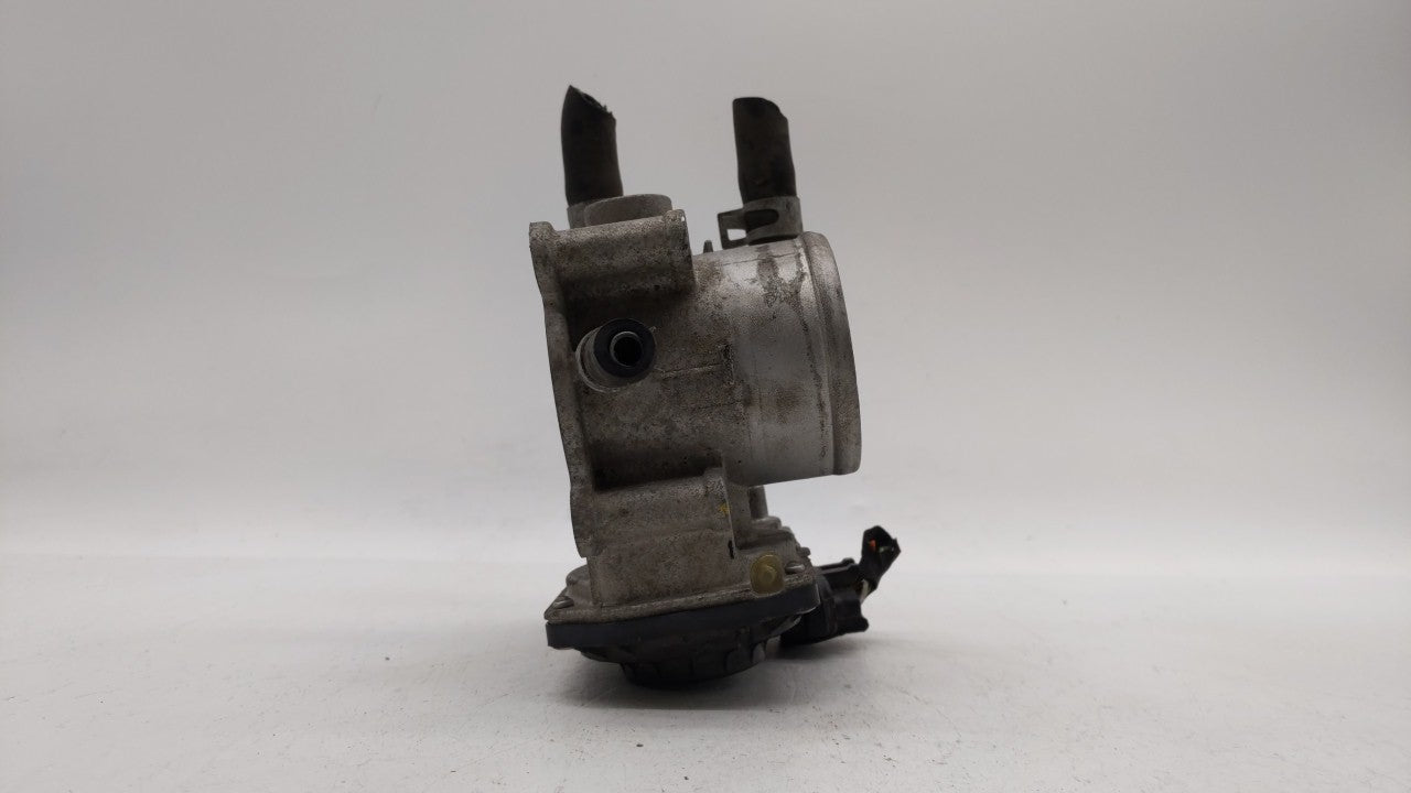 2012-2017 Hyundai Veloster Throttle Body P/N:5302-1S02 35100-2B300 Fits Fits 2012 2013 2014 2015 2016 2017 2018 2019 OEM Use