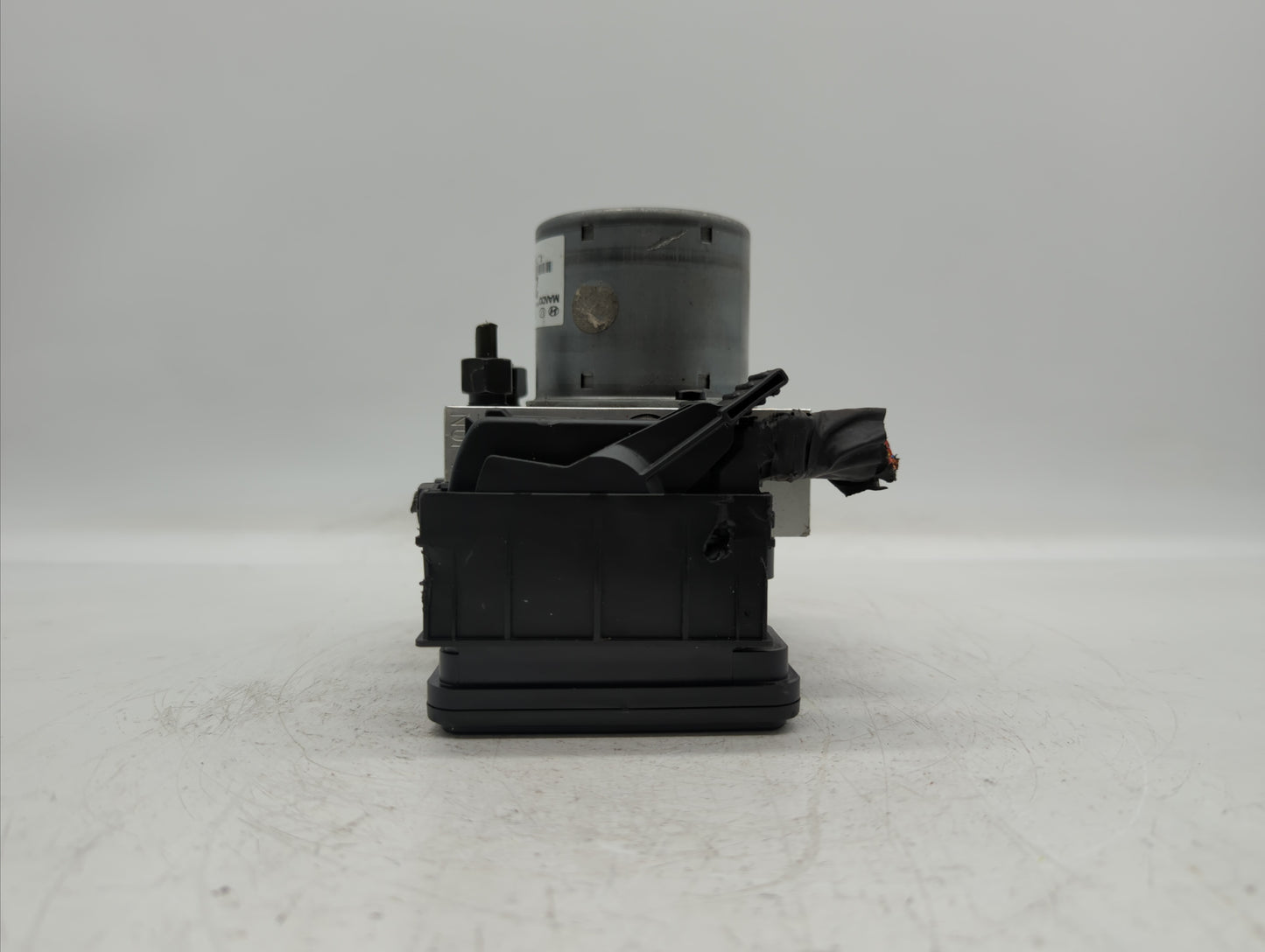 2015-2017 Hyundai Veloster ABS Pump Control Module Replacement P/N:BE6003G606 58920-2V480, 58920-2V470 Fits Fits 2015 2016 2