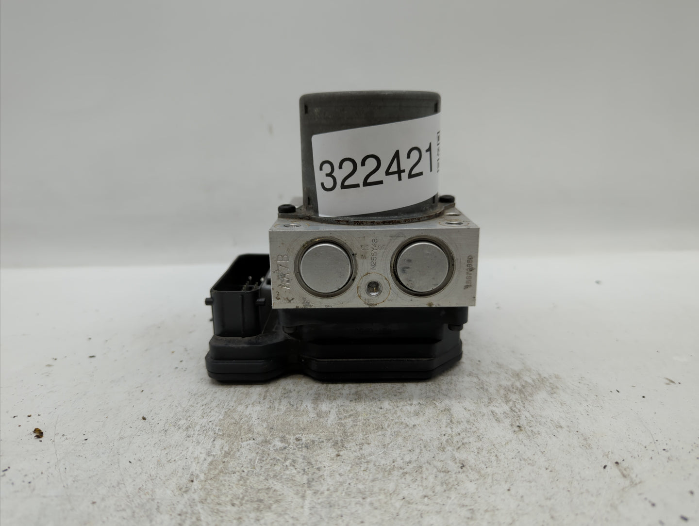 2015-2017 Hyundai Veloster ABS Pump Control Module Replacement P/N:BE6003G606 58920-2V480, 58920-2V470 Fits Fits 2015 2016 2