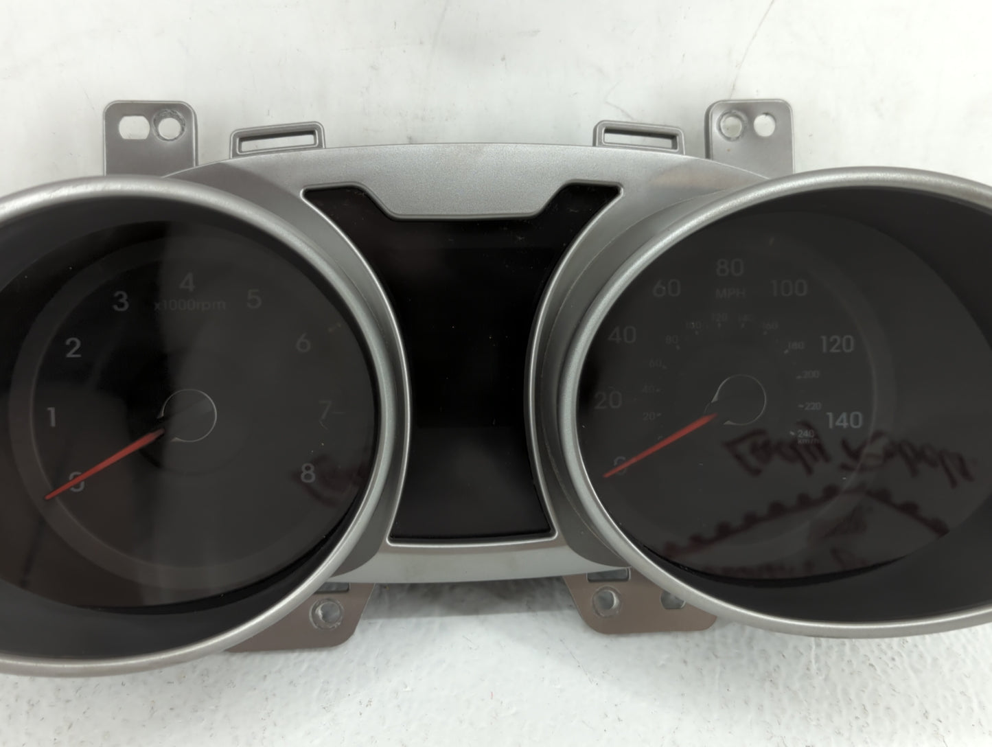 2016-2017 Hyundai Veloster Instrument Cluster Speedometer Gauges P/N:94031-2V240RDR 94031-2V201 Fits Fits 2016 2017 OEM Used