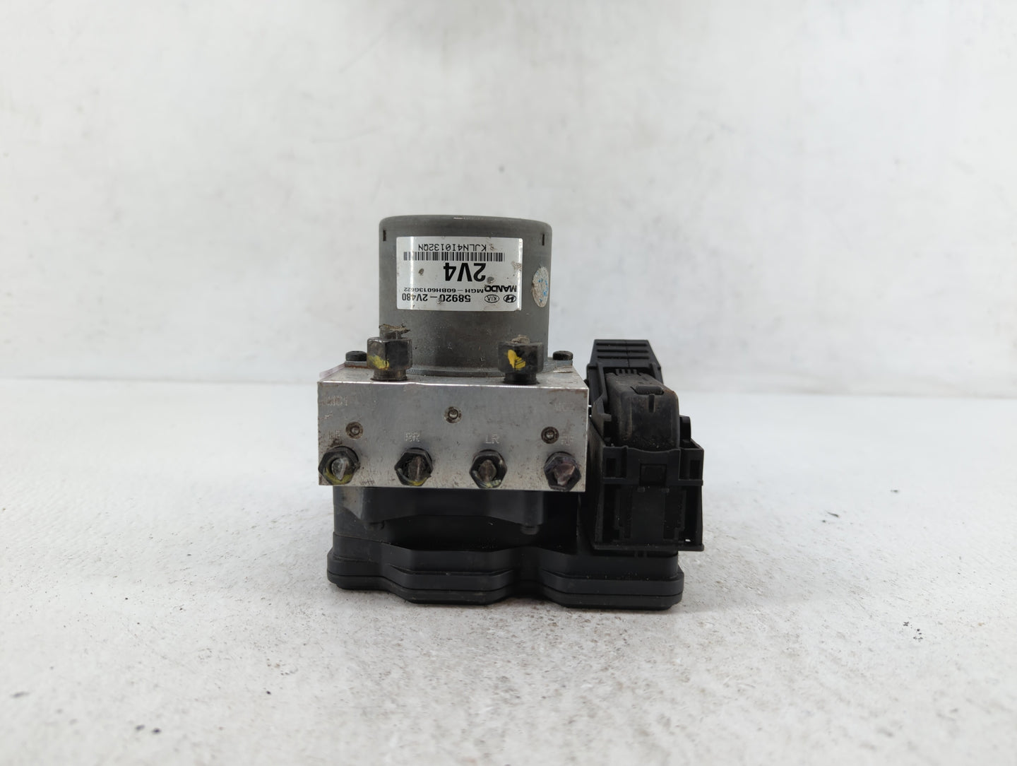 2015-2017 Hyundai Veloster ABS Pump Control Module Replacement P/N:58920-2V480 58920-2V470 Fits Fits 2015 2016 2017 OEM Used