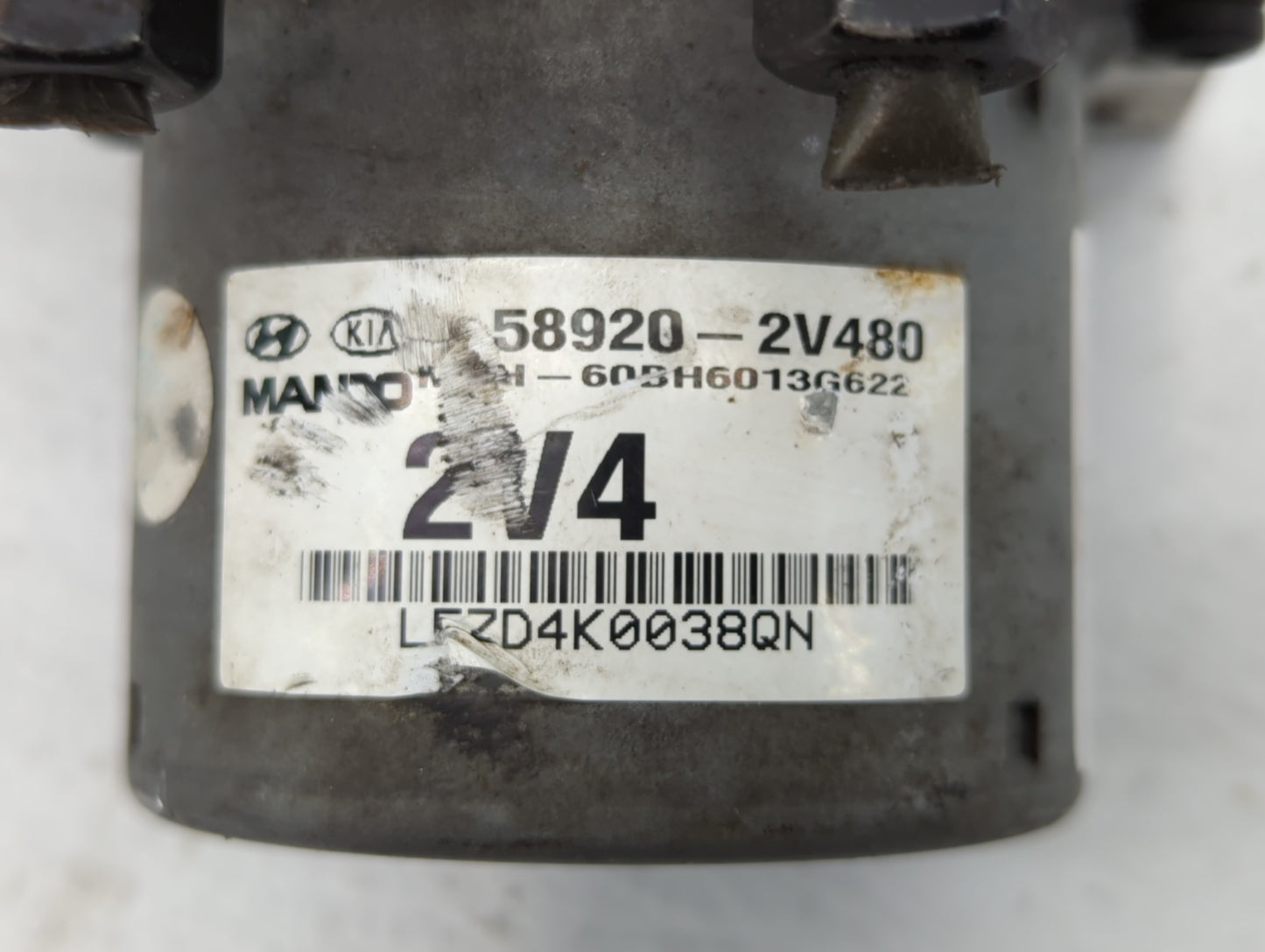 2015-2017 Hyundai Veloster ABS Pump Control Module Replacement P/N:58920-2V480 58920-2V470 Fits Fits 2015 2016 2017 OEM Used