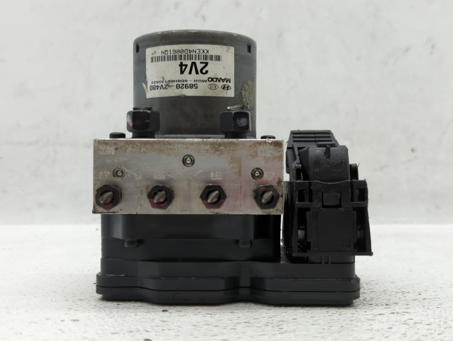 2015-2017 Hyundai Veloster ABS Pump Control Module Replacement P/N:58920-2V480 Fits Fits 2015 2016 2017 OEM Used Auto Parts 