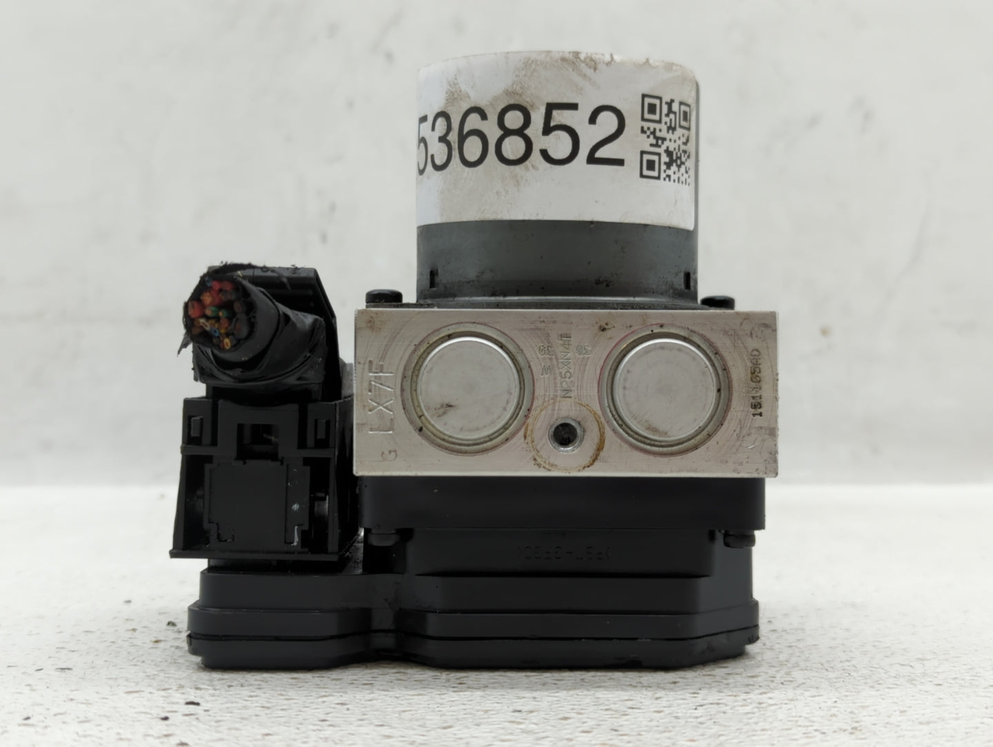 2015-2017 Hyundai Veloster ABS Pump Control Module Replacement P/N:58920-2V480 Fits Fits 2015 2016 2017 OEM Used Auto Parts 