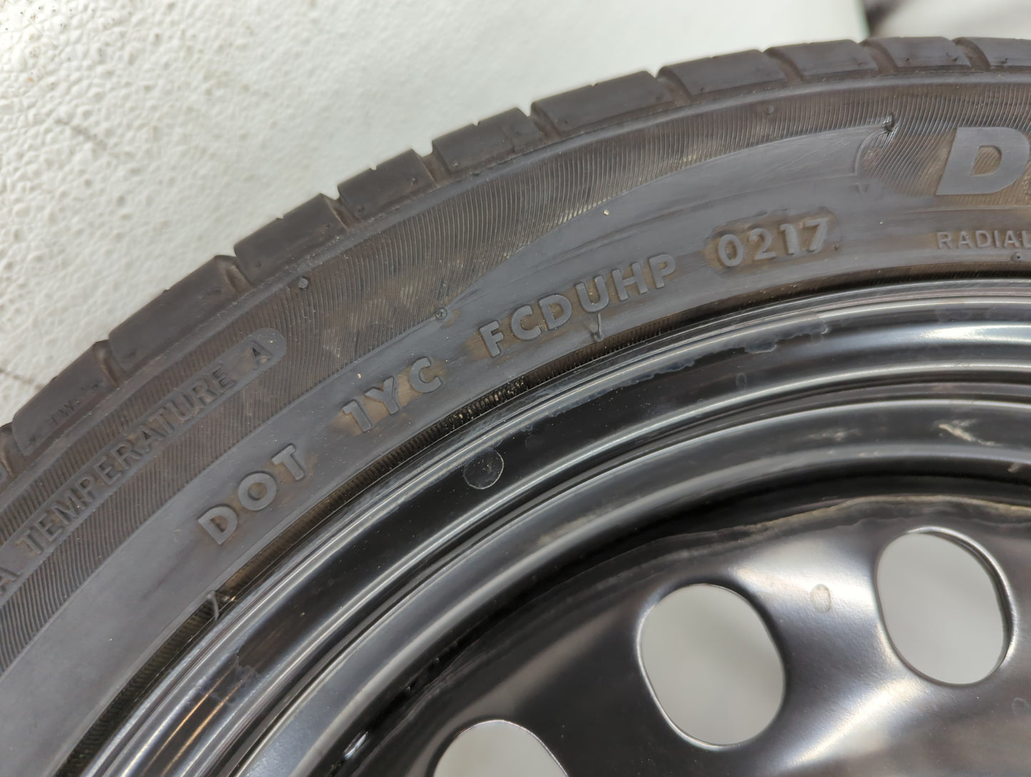 2016-2016 Hyundai Veloster Spare Donut Tire Wheel Rim Oem - Oemusedautoparts1.com