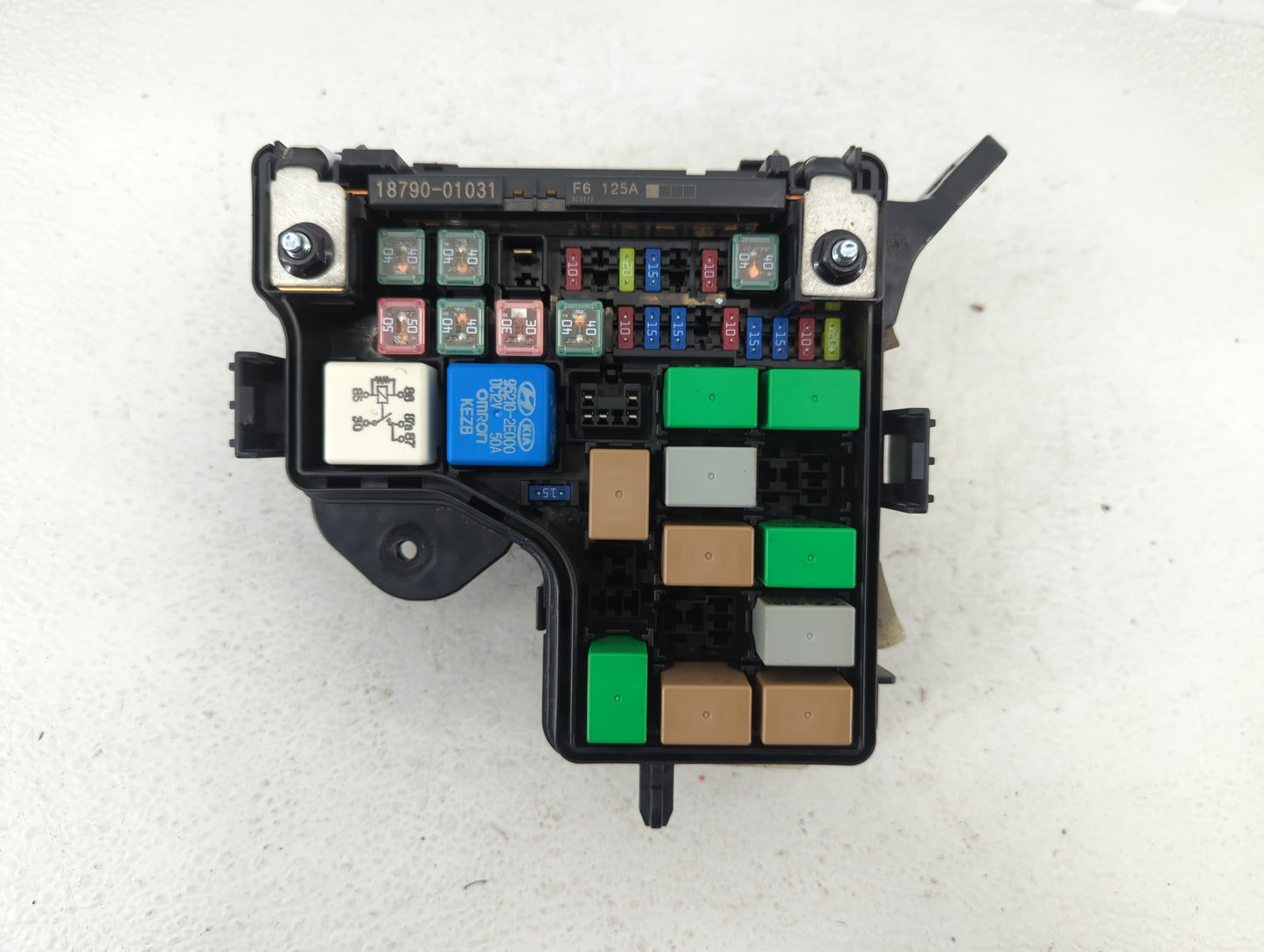 2016-2017 Hyundai Veloster Fusebox Fuse Box Panel Relay Module P/N:91305 L949 Fits Fits 2016 2017 OEM Used Auto Parts - Oemu