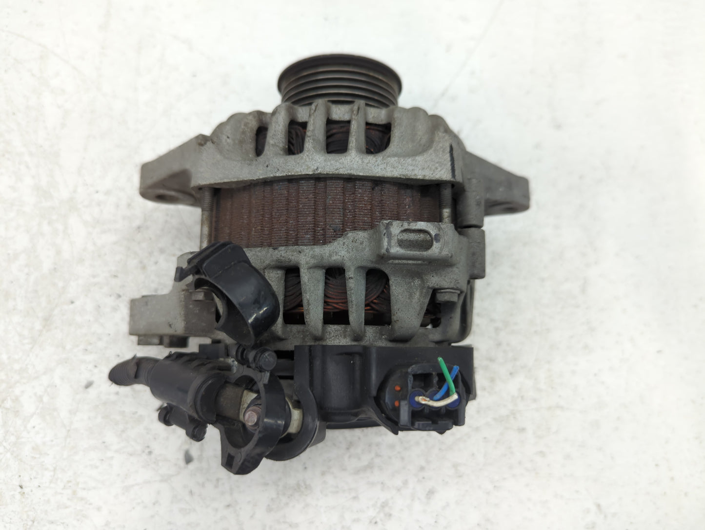 2012-2017 Hyundai Veloster Alternator Replacement Generator Charging Assembly Engine OEM P/N:37300-2B510 Fits OEM Used Auto 