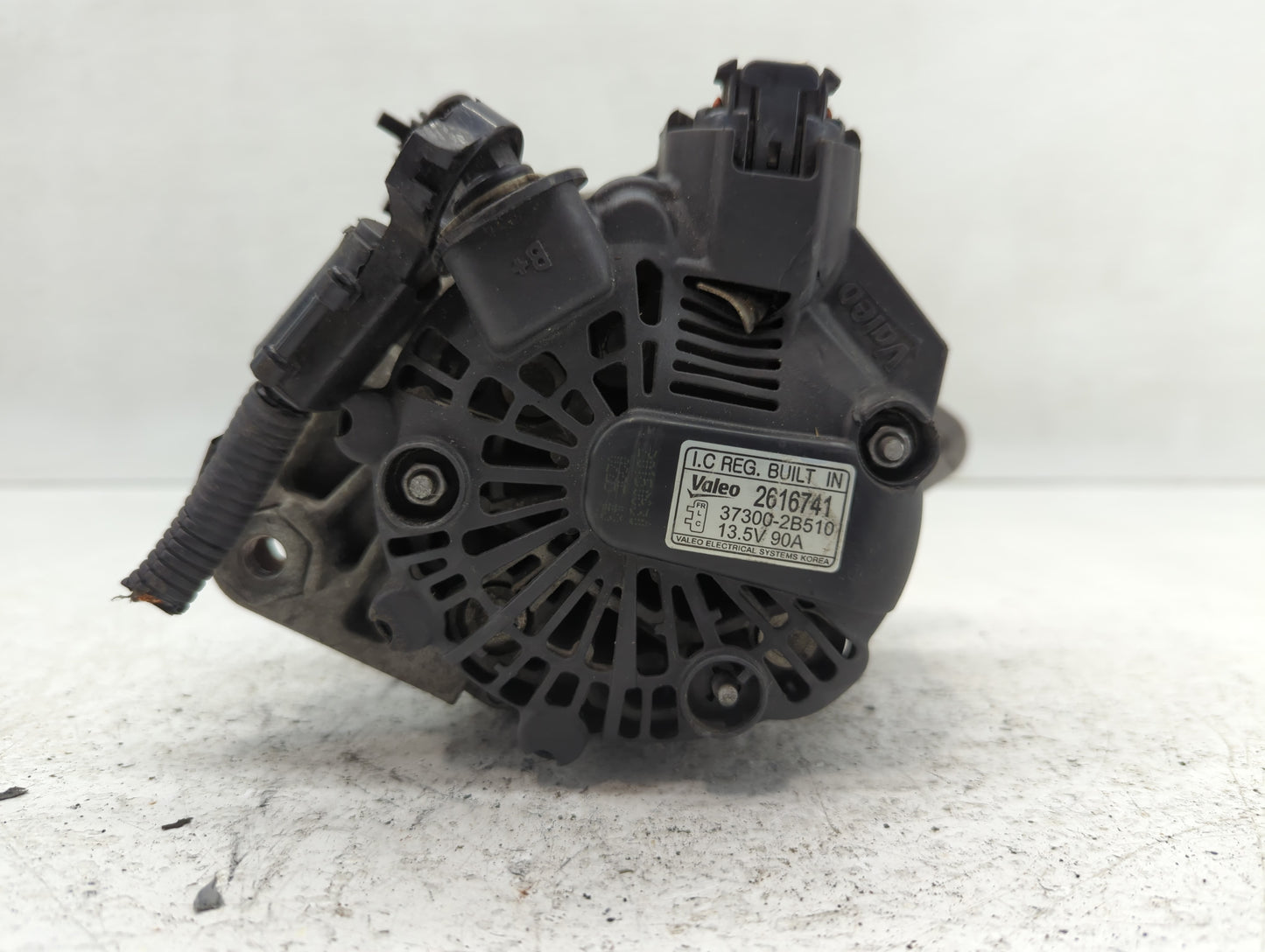 2012-2017 Hyundai Veloster Alternator Replacement Generator Charging Assembly Engine OEM P/N:37300-2B510 Fits OEM Used Auto 