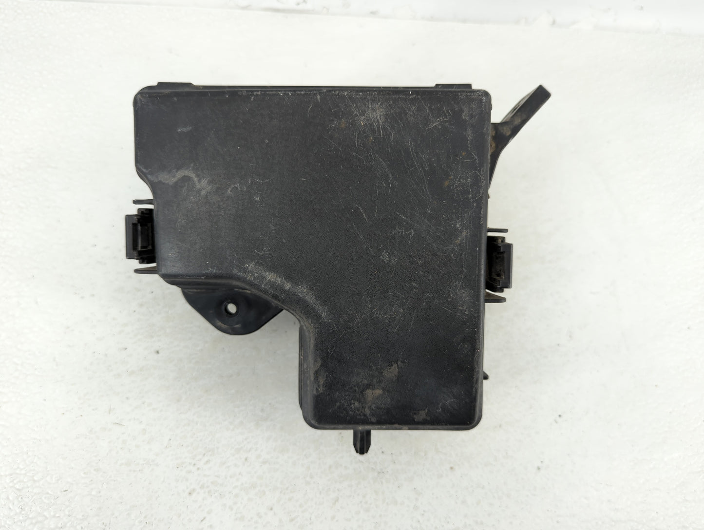 2015-2017 Hyundai Veloster Fusebox Fuse Box Panel Relay Module P/N:91305 2V157 Fits Fits 2015 2016 2017 OEM Used Auto Parts 
