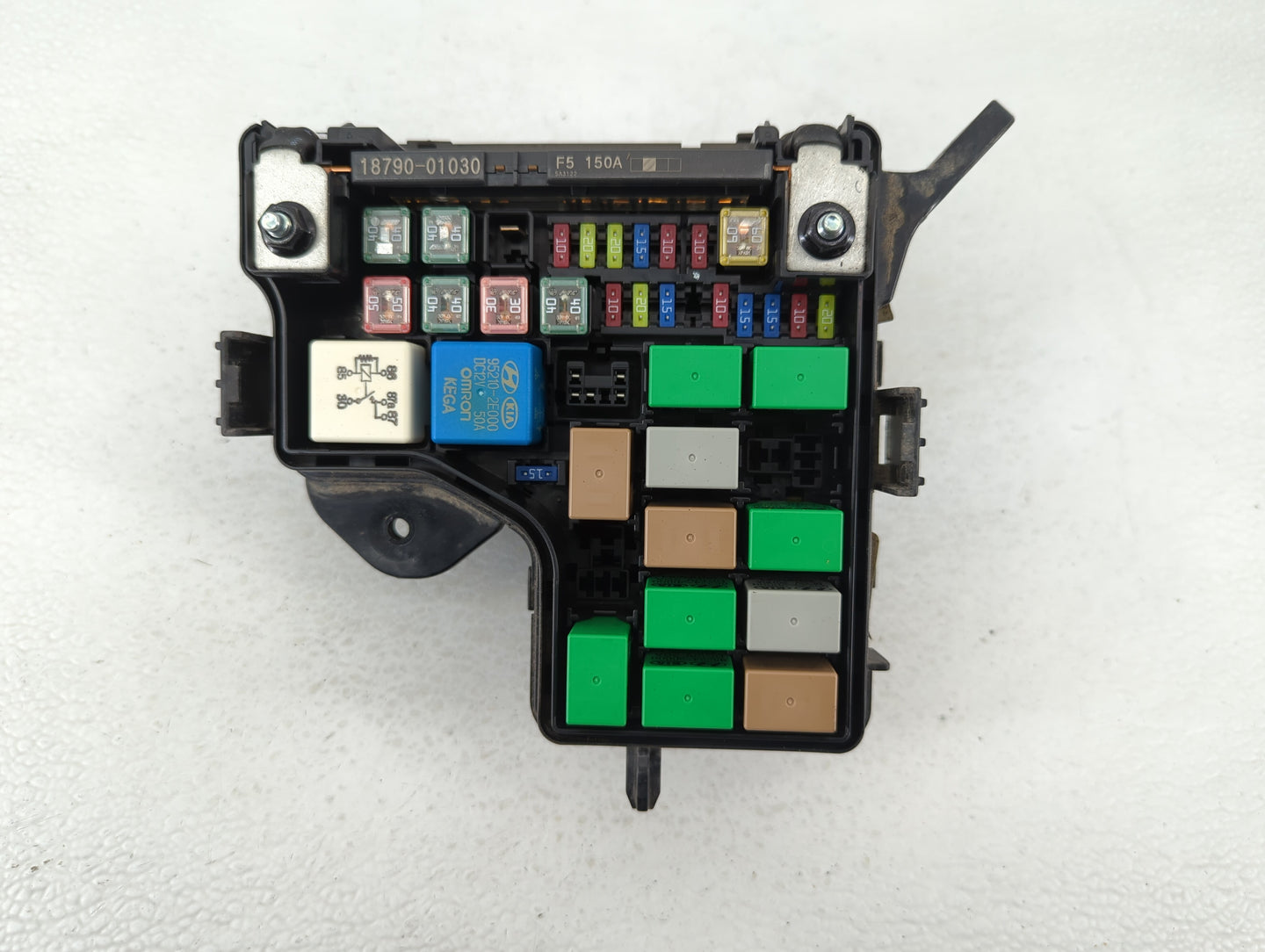 2015-2017 Hyundai Veloster Fusebox Fuse Box Panel Relay Module P/N:91305 2V157 Fits Fits 2015 2016 2017 OEM Used Auto Parts 