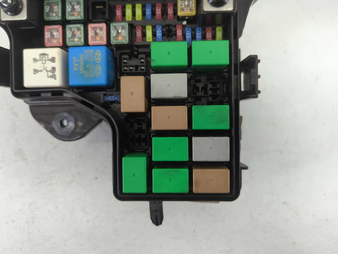 2015-2017 Hyundai Veloster Fusebox Fuse Box Panel Relay Module P/N:91305 2V137 Fits Fits 2015 2016 2017 OEM Used Auto Parts 