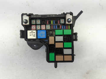 2016-2017 Hyundai Veloster Fusebox Fuse Box Panel Relay Module P/N:91236 2V179 Fits Fits 2016 2017 OEM Used Auto Parts