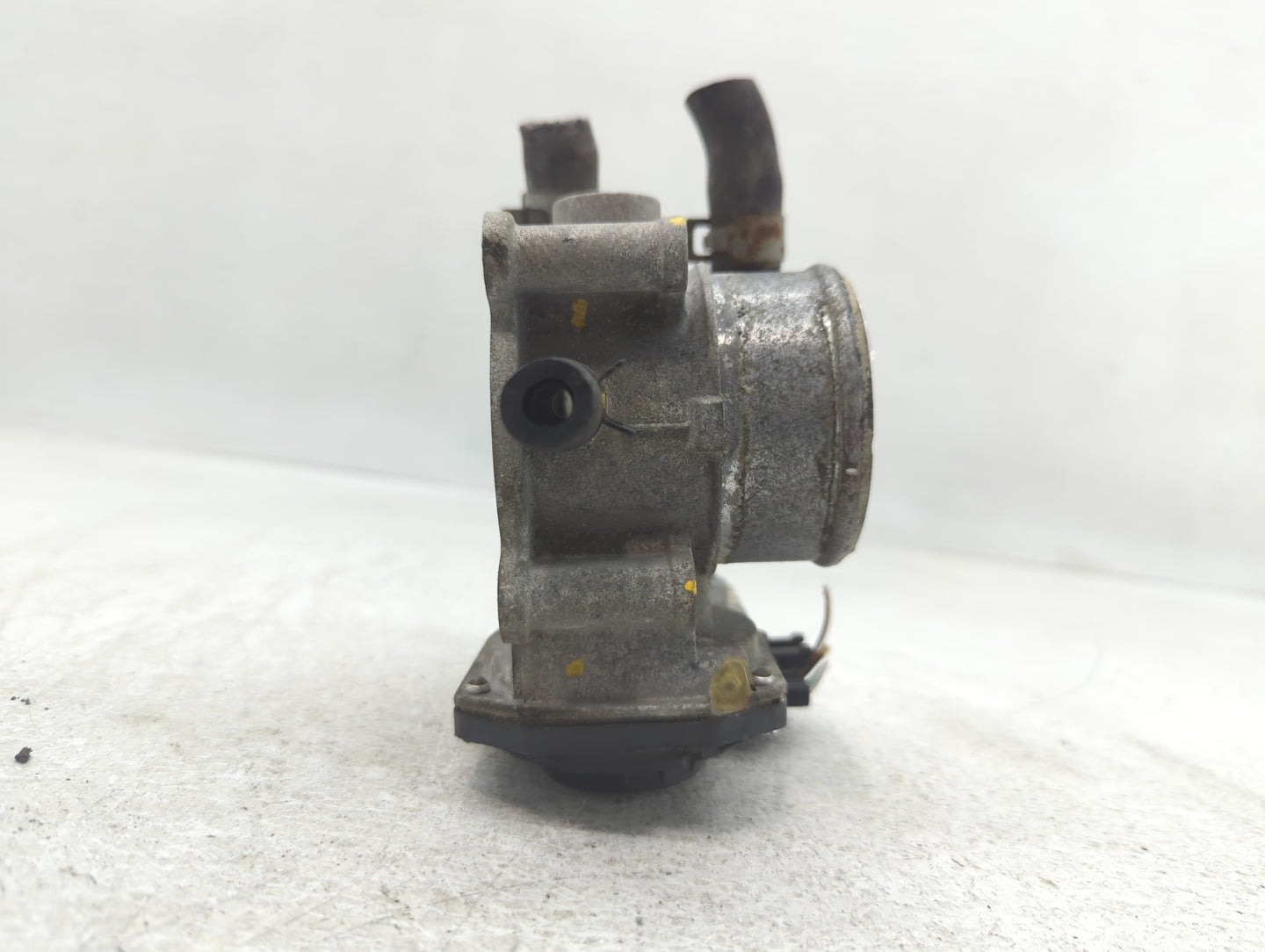 2015-2020 Hyundai Veloster Throttle Body P/N:35100-2B340 Fits Fits 2015 2016 2017 2018 2019 2020 2021 2022 OEM Used Auto Par