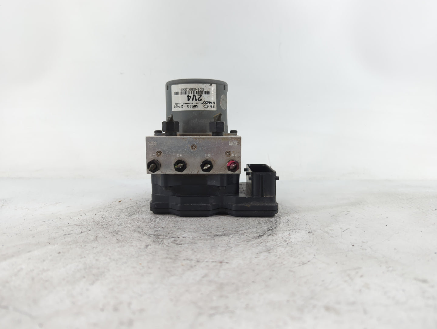2015-2017 Hyundai Veloster ABS Pump Control Module Replacement P/N:58920-2V480 Fits Fits 2015 2016 2017 OEM Used Auto Parts 