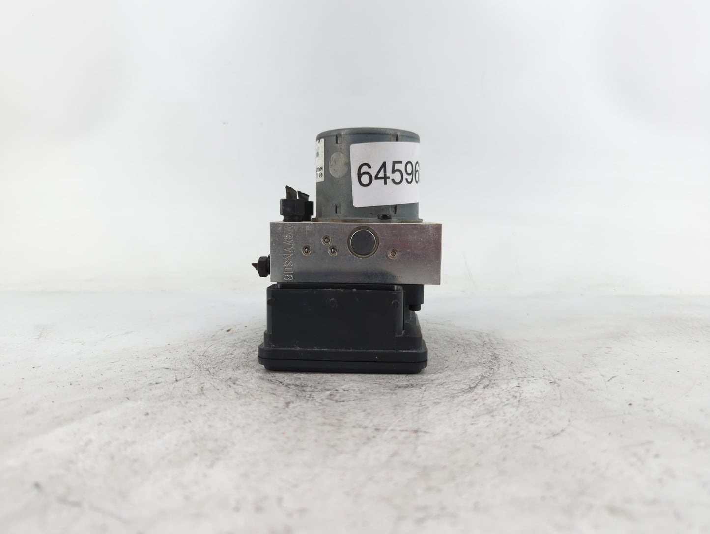 2015-2017 Hyundai Veloster ABS Pump Control Module Replacement P/N:58920-2V480 Fits Fits 2015 2016 2017 OEM Used Auto Parts 