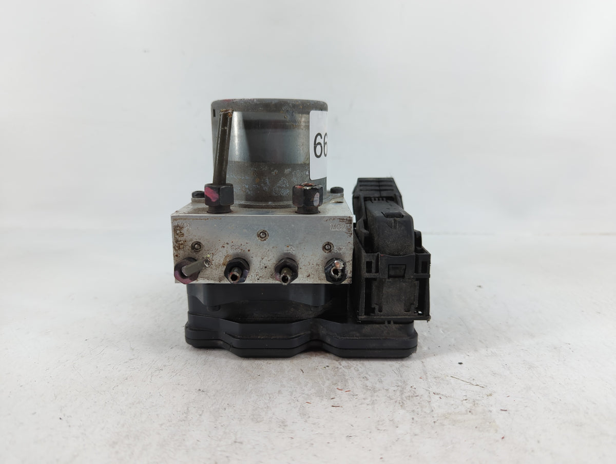 2015-2017 Hyundai Veloster Anti-Lock Brake ABS Pump Module Actuator OEM P/N:58920-2V480 Fits Fits 2015 2016 2017 OEM Used Au