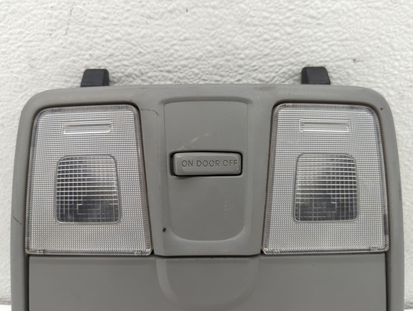 2016 Hyundai Veloster Overhead Roof Console - Oemusedautoparts1.com