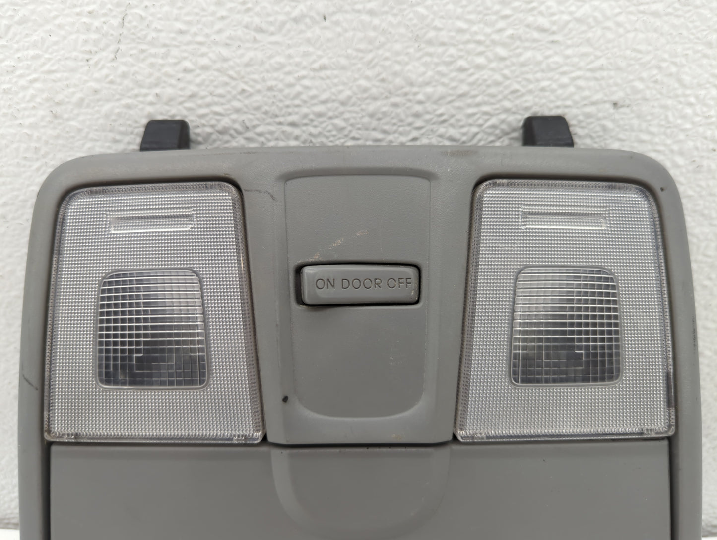 2016 Hyundai Veloster Overhead Roof Console - Oemusedautoparts1.com