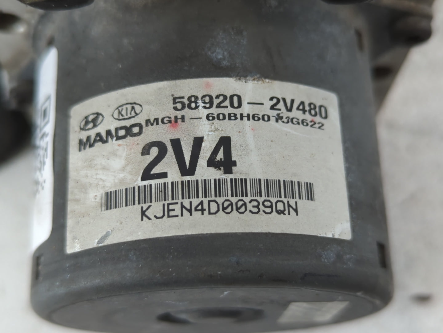 2015-2017 Hyundai Veloster ABS Pump Control Module Replacement P/N:58920-2V480 Fits Fits 2015 2016 2017 OEM Used Auto Parts 