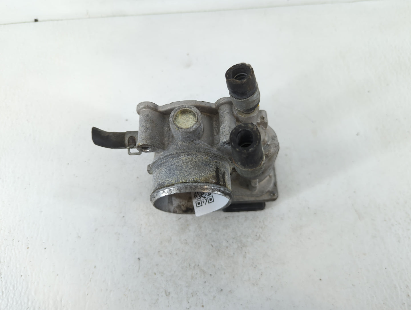 2015-2020 Hyundai Veloster Throttle Body P/N:35100-28340 Fits Fits 2015 2016 2017 2018 2019 2020 2021 2022 OEM Used Auto Par