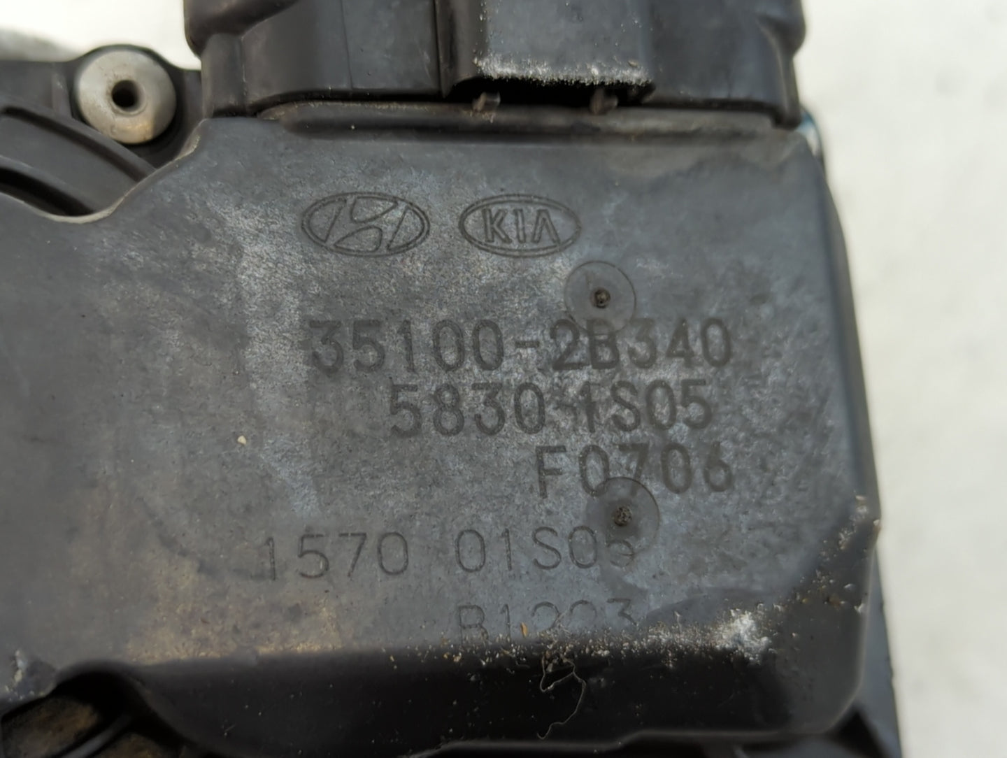 2015-2020 Hyundai Veloster Throttle Body P/N:35100-2B340 Fits Fits 2015 2016 2017 2018 2019 2020 2021 2022 OEM Used Auto Par