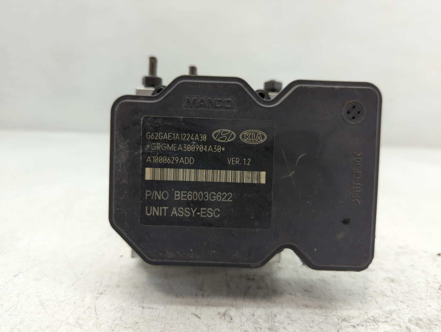 2015-2017 Hyundai Veloster ABS Pump Control Module Replacement P/N:58920-2V480 Fits Fits 2015 2016 2017 OEM Used Auto Parts 
