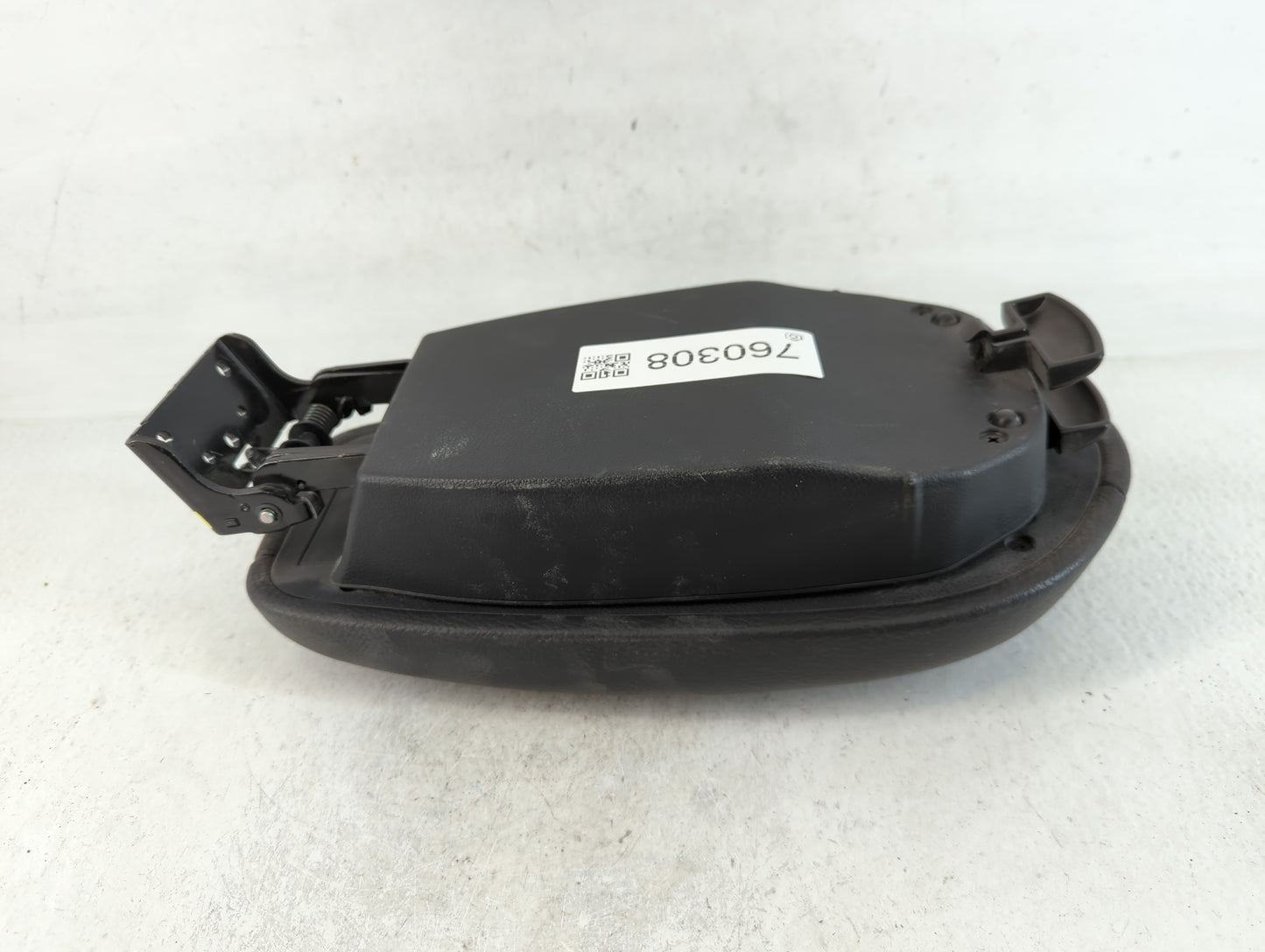 2016 Hyundai Veloster Center Console Armrest Cover Lid Fits OEM Used Auto Parts - Oemusedautoparts1.com