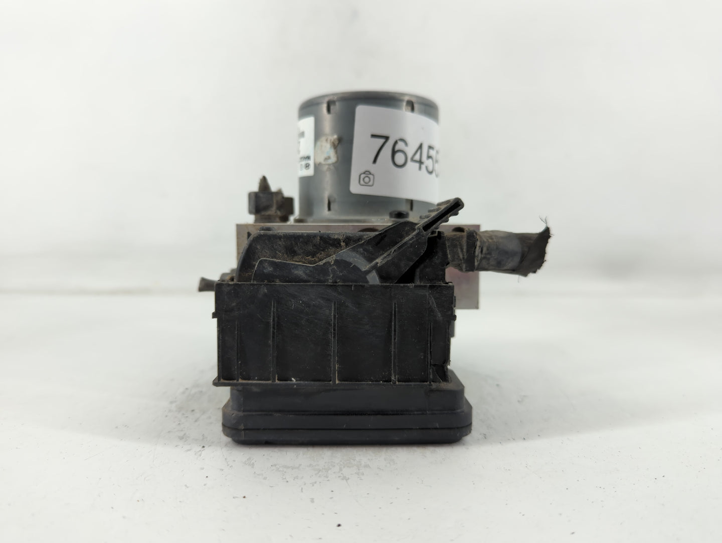 2015-2017 Hyundai Veloster ABS Pump Control Module Replacement P/N:58920-2V480 Fits Fits 2015 2016 2017 OEM Used Auto Parts 