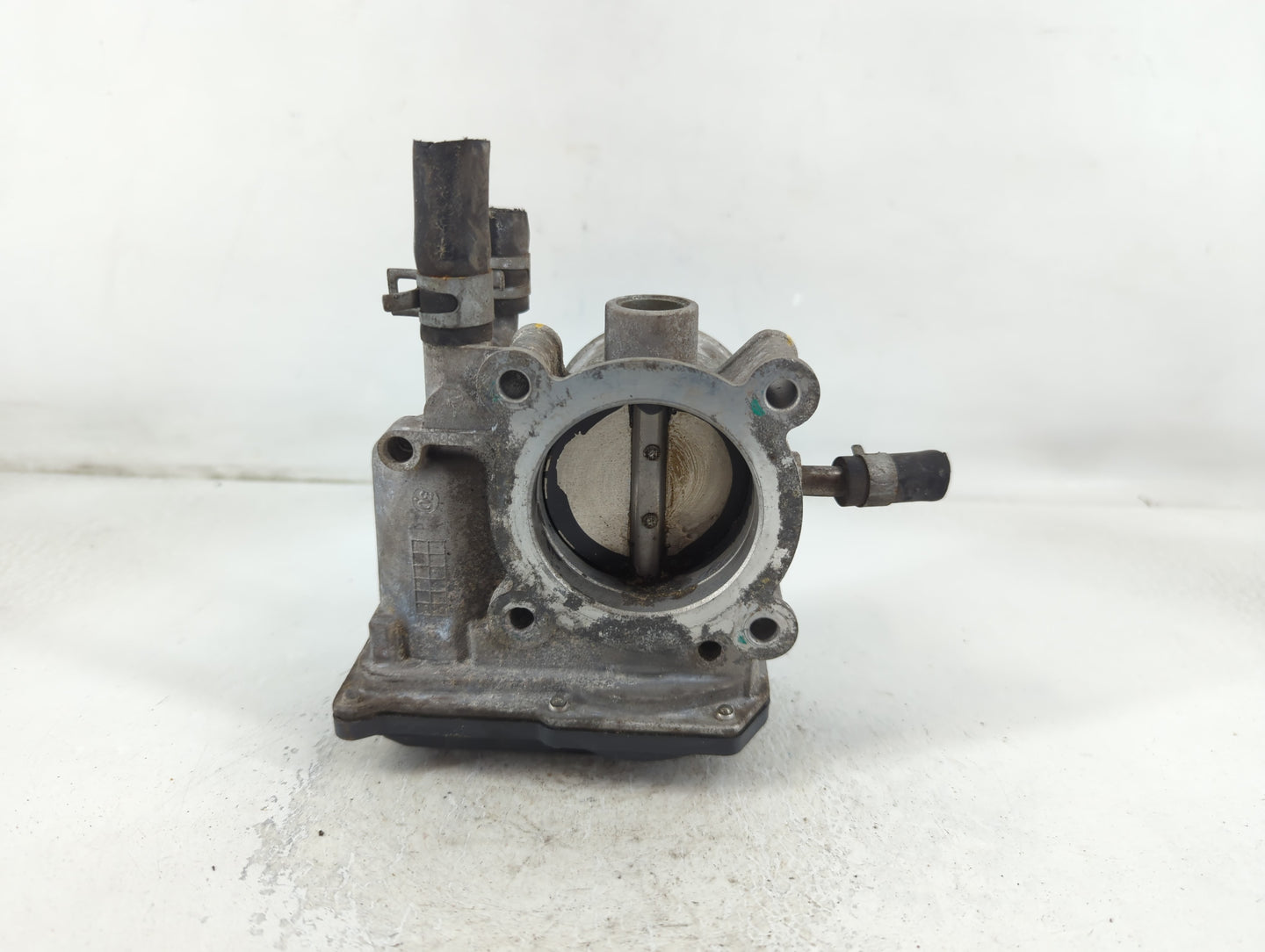 2012-2017 Hyundai Veloster Throttle Body P/N:5302 5S13 35100-2B300 Fits Fits 2012 2013 2014 2015 2016 2017 2018 2019 OEM Use