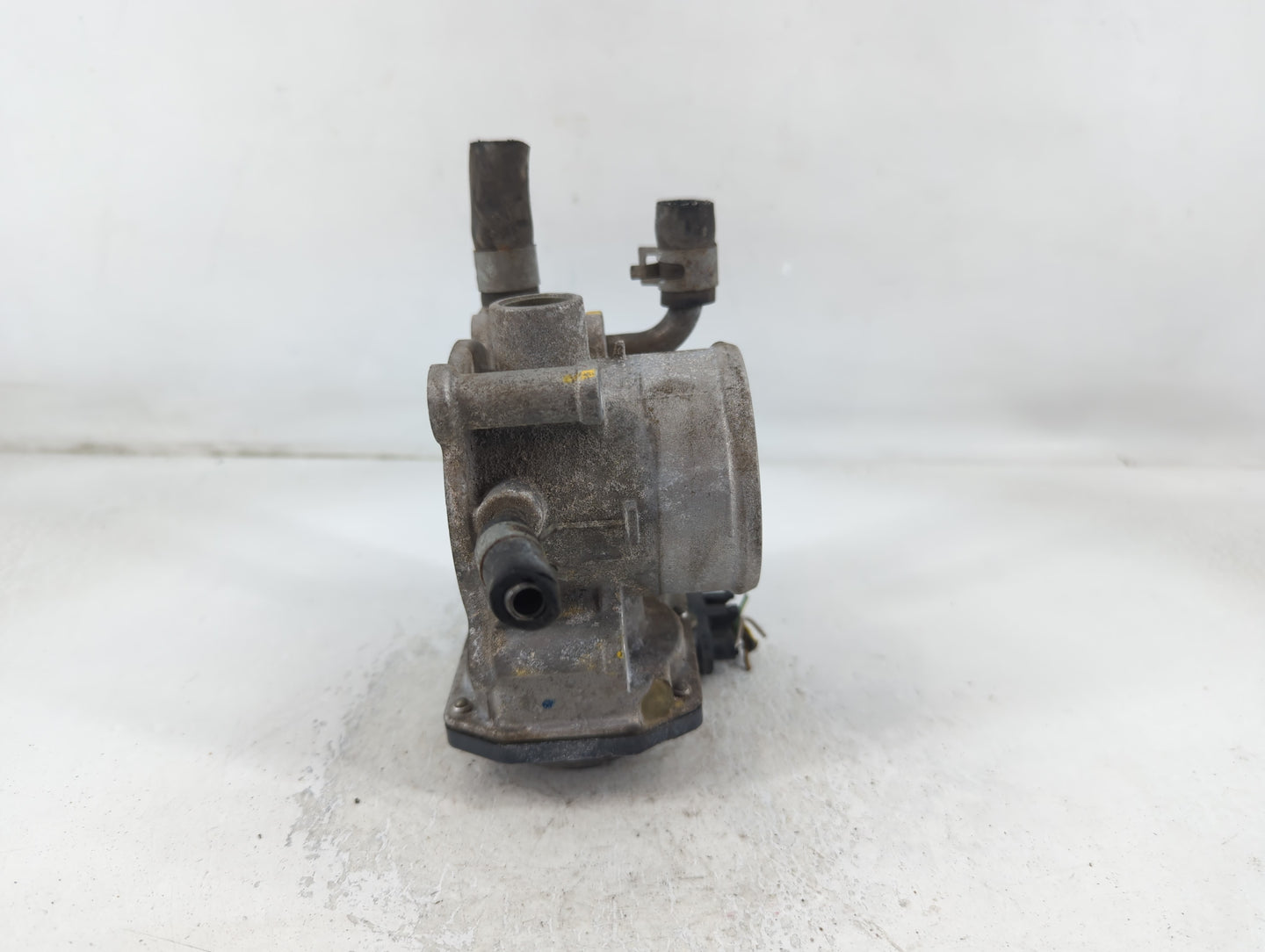 2012-2017 Hyundai Veloster Throttle Body P/N:5302 5S13 35100-2B300 Fits Fits 2012 2013 2014 2015 2016 2017 2018 2019 OEM Use